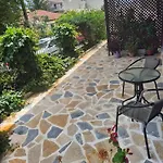 לינה וארוחת בוקר Kate-mari Skala (Kefalonia)