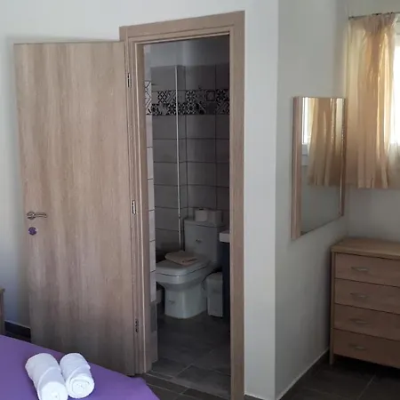 Kate-mari Bed & Breakfast *