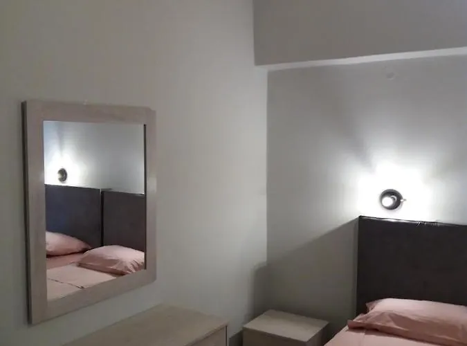 Kate-mari Skala (Kefalonia)