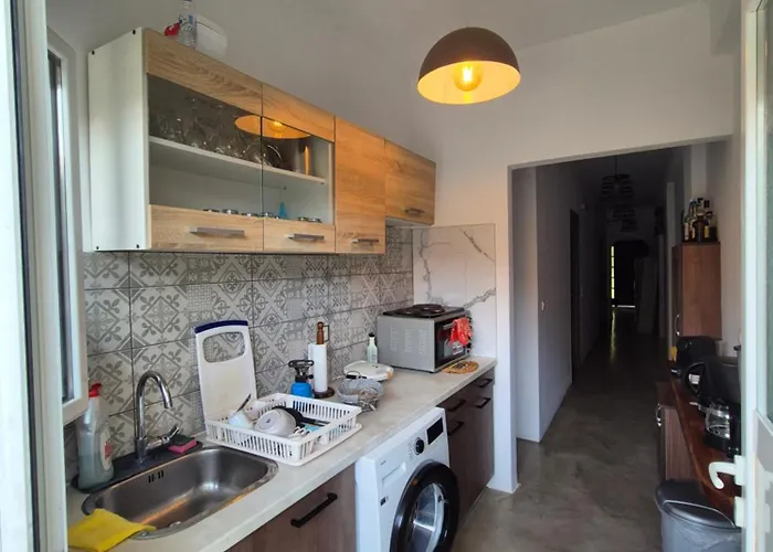 Kate-mari Bed & Breakfast